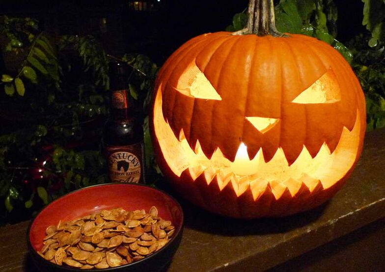 Pumpkin seeds are universal - they allow you to get rid of the most common parasites